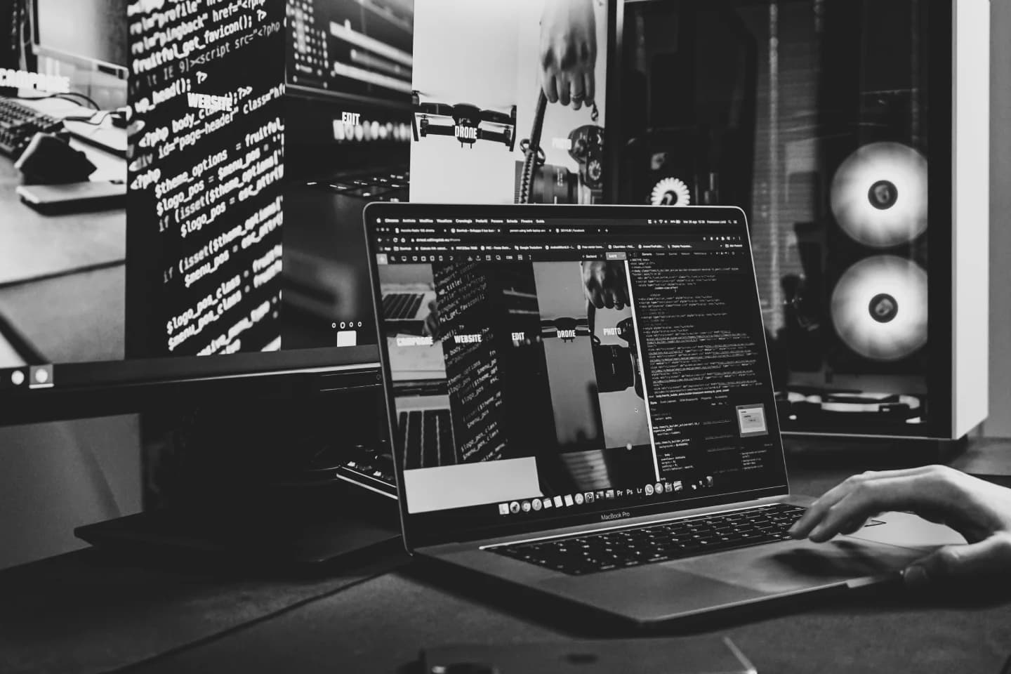 Traditional WordPress vs Headless: Which Architecture Fits Your Marketing Goals?